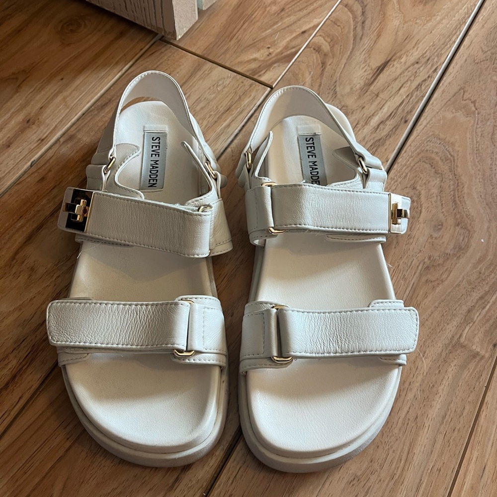 Steve Madden Cream Buckle Sandals